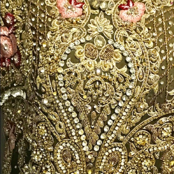 Dark olive heavy georgette with gold work - Picture 4 of 4